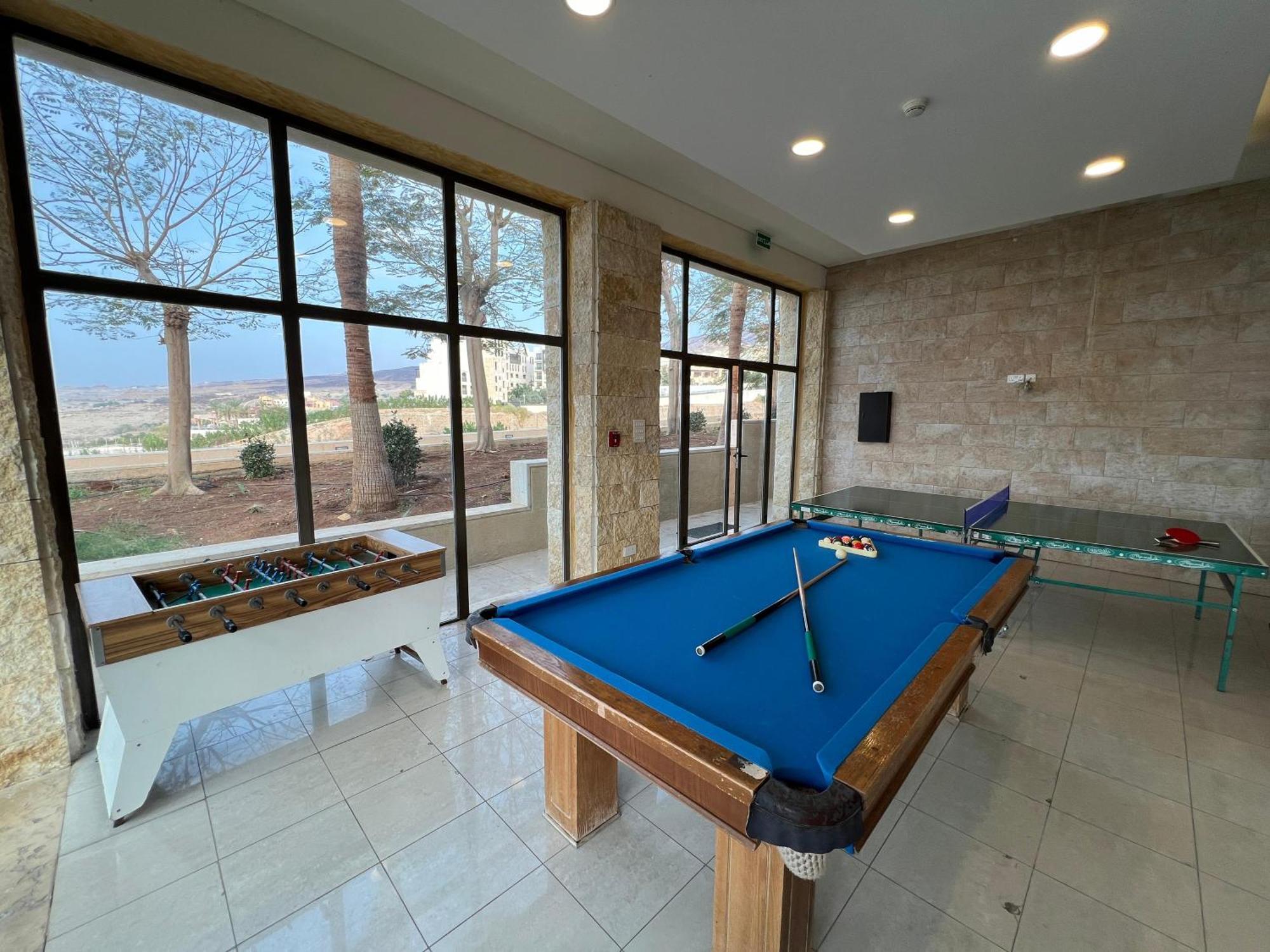 E25 Two Bedroom At Samarah Apartment Sweimeh