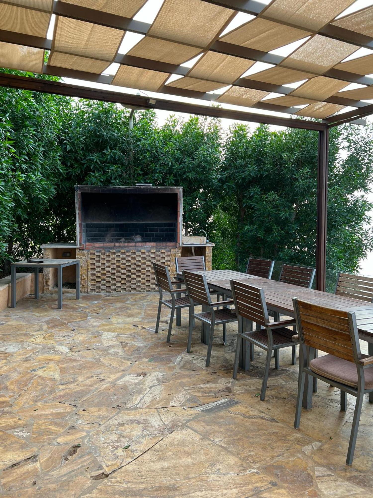 Apartment E25 Two Bedroom At Samarah Sweimeh