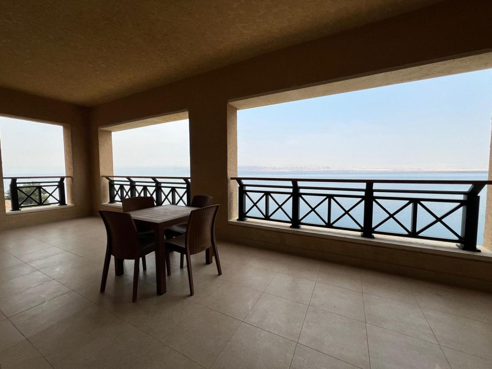 E25 Two Bedroom At Samarah