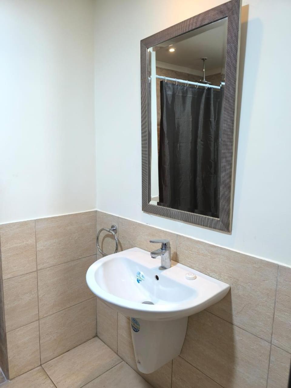E25 Two Bedroom At Samarah Sweimeh