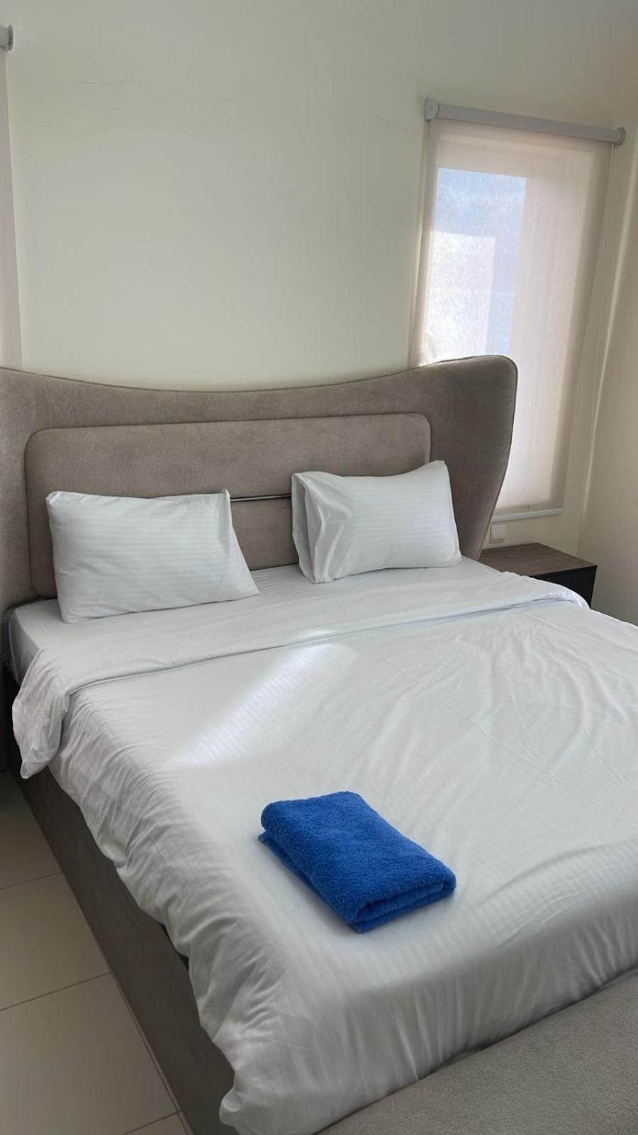 E25 Two Bedroom At Samarah Apartment *